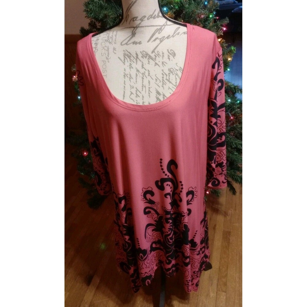 White Mark Red & Black Tunic Pullover Sz 3X Handkerchief Hem Boho Blouse Top